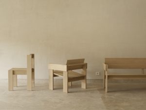 Group Image of the Foeppl Collection in oak by Relvaokellermann for Holzrausch Editions.